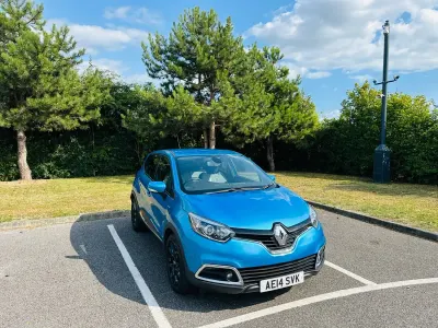 Usado Renault Captur Dynamique 90 HP (66 kW) 2014 Azul SUV