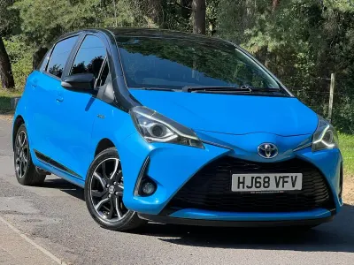 Used Toyota Yaris 2018 Blue Hatchback