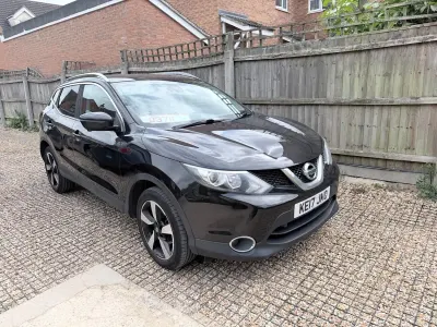 Used Nissan Qashqai N-Connecta 2017 Black SUV