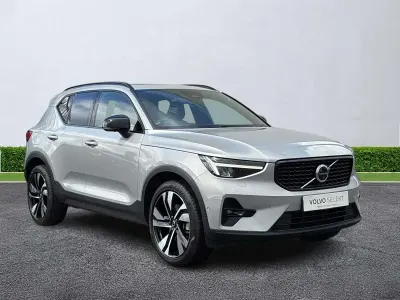 Used Volvo XC40 Ultimate 197 HP (144 kW) 2023 Silver SUV