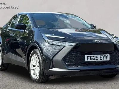 Used Toyota C-HR 140 HP (102 kW) 2025 Black SUV
