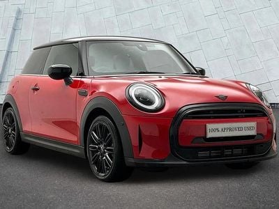 Used Mini Cooper Exclusive 134 HP (98 kW) 2023 Red Hatchback