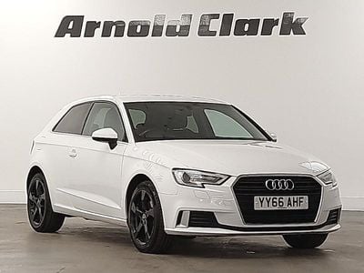 Used Audi A3 Sport 115 HP (84 kW) 2016 White Hatchback