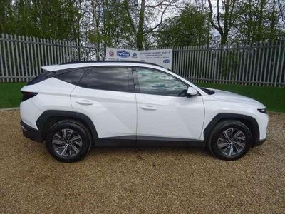Used Hyundai Tucson SE 2022 White SUV