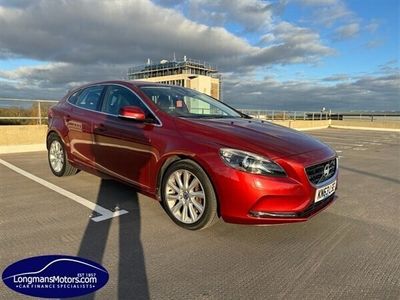 used Volvo V40 2.0 D3 SE LUX NAV 5d 148 BHP 1 year mot and service included