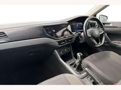 Used VW Polo Life 95 HP (69 kW) 2023 White Hatchback