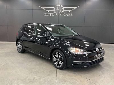 Used 2018 VW Golf VII SE Hatchback | £12,875 (Fair price)
