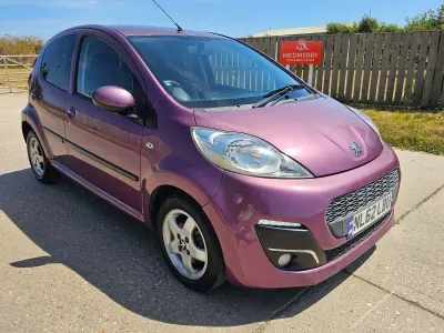Used Peugeot 107 Allure 68 HP (50 kW) 2012 Mauve/purple Hatchback