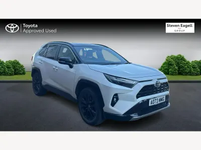 Used Toyota RAV4 218 HP (160 kW) 2023 White/black SUV