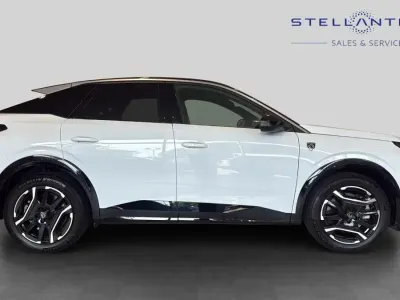 Used Peugeot e-3008 GT 152 kW (207 HP) 2025 White SUV