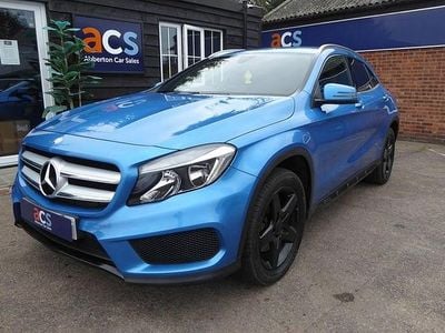 Mercedes GLA220