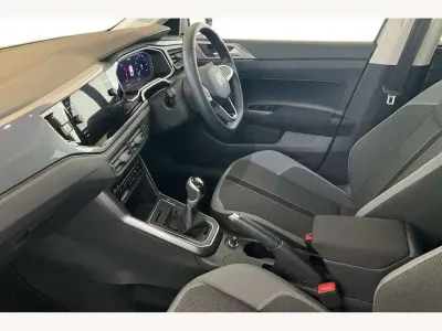 Używany VW Polo Style 95 KM (69 kW) 2022 Srebrny Hatchback