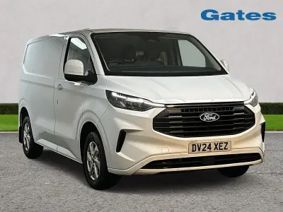 Begagnad Ford Transit Custom Limited 136 HK (100 kW) 2024 Vit Van