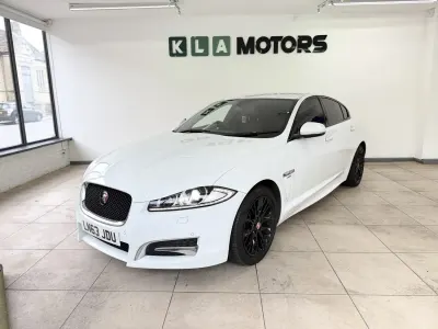 Begagnad Jaguar XF R-Sport 200 HK (147 kW) 2014 Vit Sedan