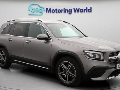 Mercedes GLB220