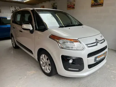 Used Citroën C3 Picasso VTR Sport 2013 White MPV