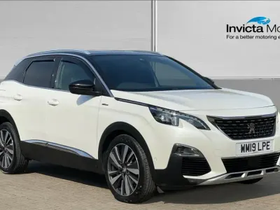 Usado Peugeot 3008 Premium 131 CV (96 kW) 2019 Blanco SUV