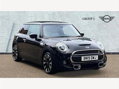 Used Mini Cooper S Exclusive 192 HP (141 kW) 2019 Black Hatchback