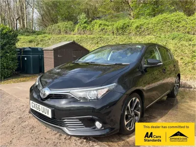 Used Toyota Auris