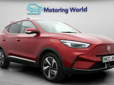 Gebraucht MG ZS Trophy Connect 114 kW (156 PS) 2022 Rot SUV