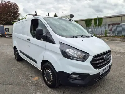 Usado Ford Transit Custom 105 CV (77 kW) 2019 Blanco Van