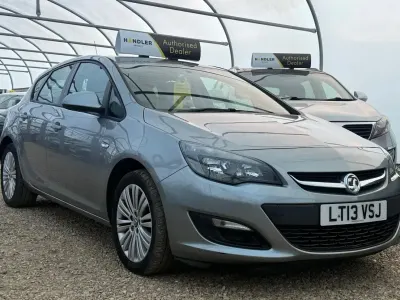 Used Vauxhall Astra 2013 Silver Hatchback