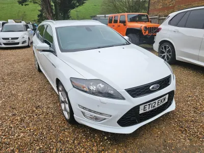 Begagnad Ford Mondeo Titanium X 2012 Vit Kombi