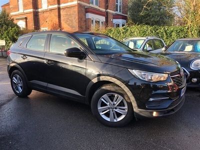 used Vauxhall Grandland X 1.6 SE S/S 5d 119 BHP Turbo D BlueInjection SE SUV Diesel Euro 6 (s/s) Hatchback