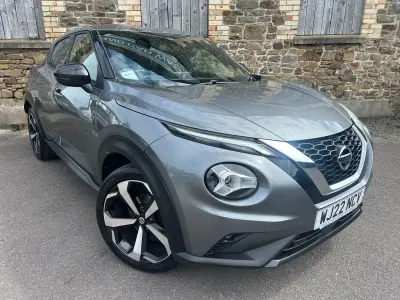 Usado Nissan Juke Tekna 2022 Gris SUV