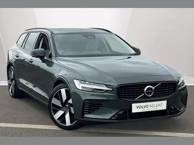 New Volvo V60 Ultra 449 HP (330 kW) 2026 Green Estate