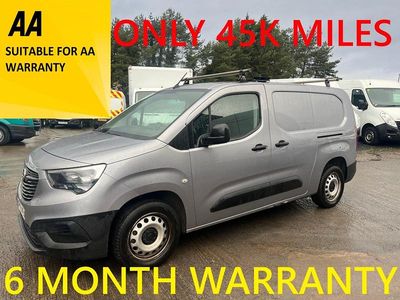 Used Vauxhall Combo Edition 100 HP (73 kW) 2020 Grey MPV