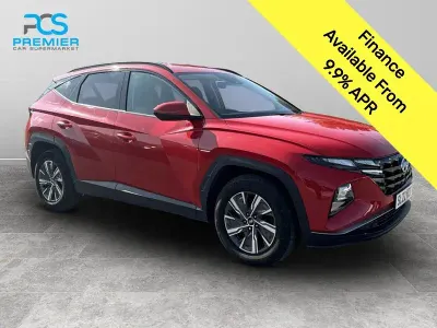 Used Hyundai Tucson SE 150 HP (110 kW) 2022 Engine red SUV