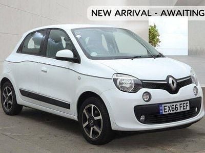 Used Renault Twingo Dynamique 70 HP (51 kW) 2016 White Hatchback