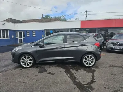 Used Ford Fiesta Titanium 2017 Grey Hatchback