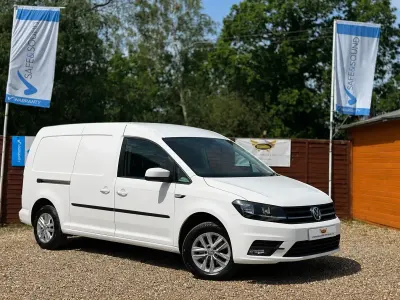 Used VW Caddy Highline 102 HP (75 kW) 2020 White MPV