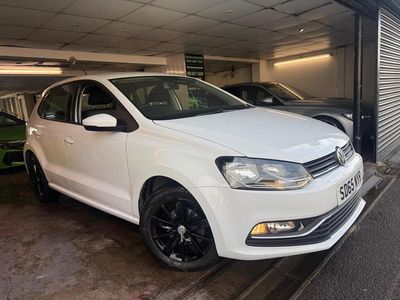 White Used 2015 VW Polo SE Hatchback | £7,990 (Fair price)