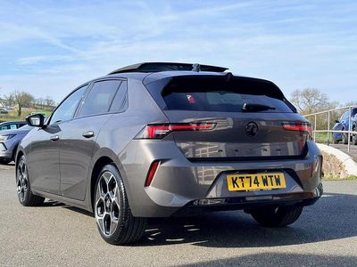 Used Vauxhall Astra Ultimate 128 HP (94 kW) 2025 Grey Hatchback