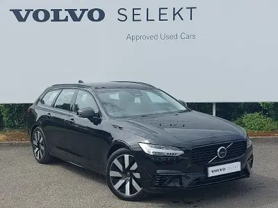Used Volvo V90 Plus 350 HP (257 kW) 2025 Black Estate
