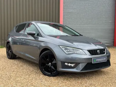 Begagnad Seat Leon FR 125 HK (91 kW) 2016 Grå Halvkombi