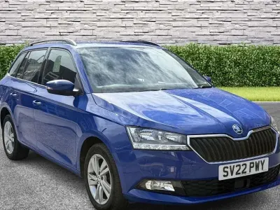 Used Skoda Fabia SE 95 HP (69 kW) 2022 Blue Hatchback