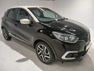 Used Renault Captur Iconic 90 HP (66 kW) 2018 Black SUV