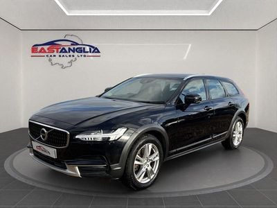 Black Used 2018 Volvo V90 CC Estate | £17,490 (Super price)