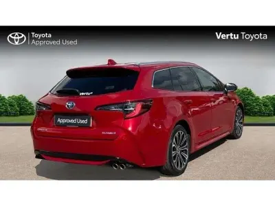 Gebraucht Toyota Corolla 184 PS (135 kW) 2020 Rot Kombi