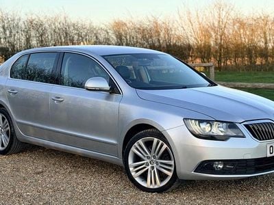 Used Skoda Superb Elegance 150 HP (110 kW) 2013 Silver Hatchback