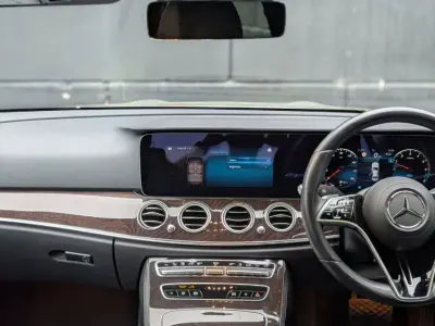 Used Mercedes E300 AMG line 2022 Silver Sedan