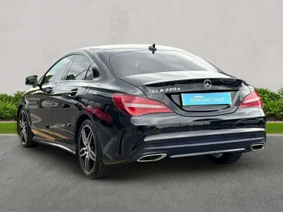 Usado Mercedes CLA220 AMG line 2018 Preto Sedan