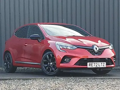 Gebraucht Renault Clio V Techno 145 PS (106 kW) 2022 Rot Kleinwagen