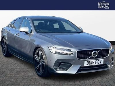 Usado Volvo S90 R-Design Pro 187 HP (137 kW) 2019 Cinzento Sedan