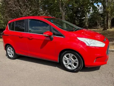 Used Ford B-MAX Zetec 2013 Red MPV
