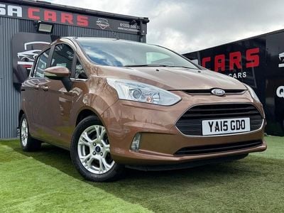 Used Ford B-MAX Zetec 2015 Gold MPV